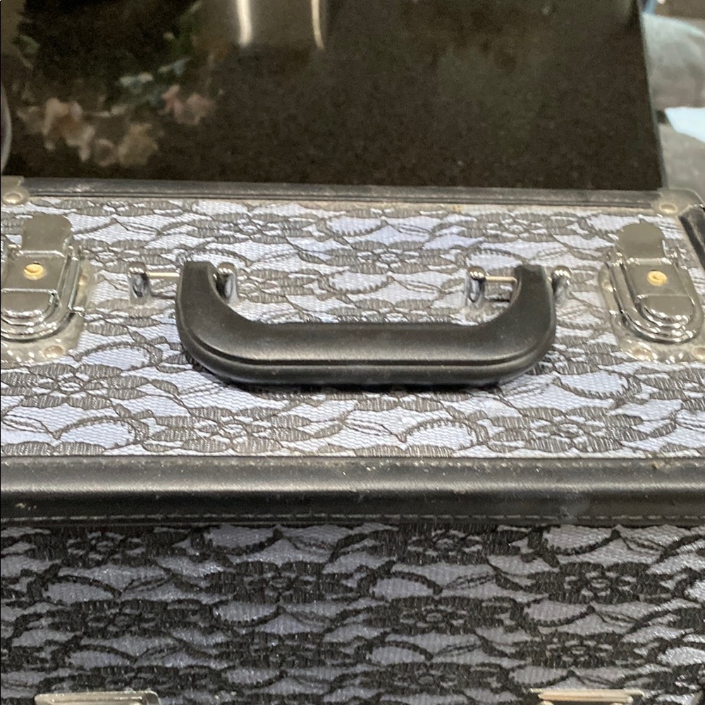 Caboodles Black Lace Makeup Case - Picture 3 of 6